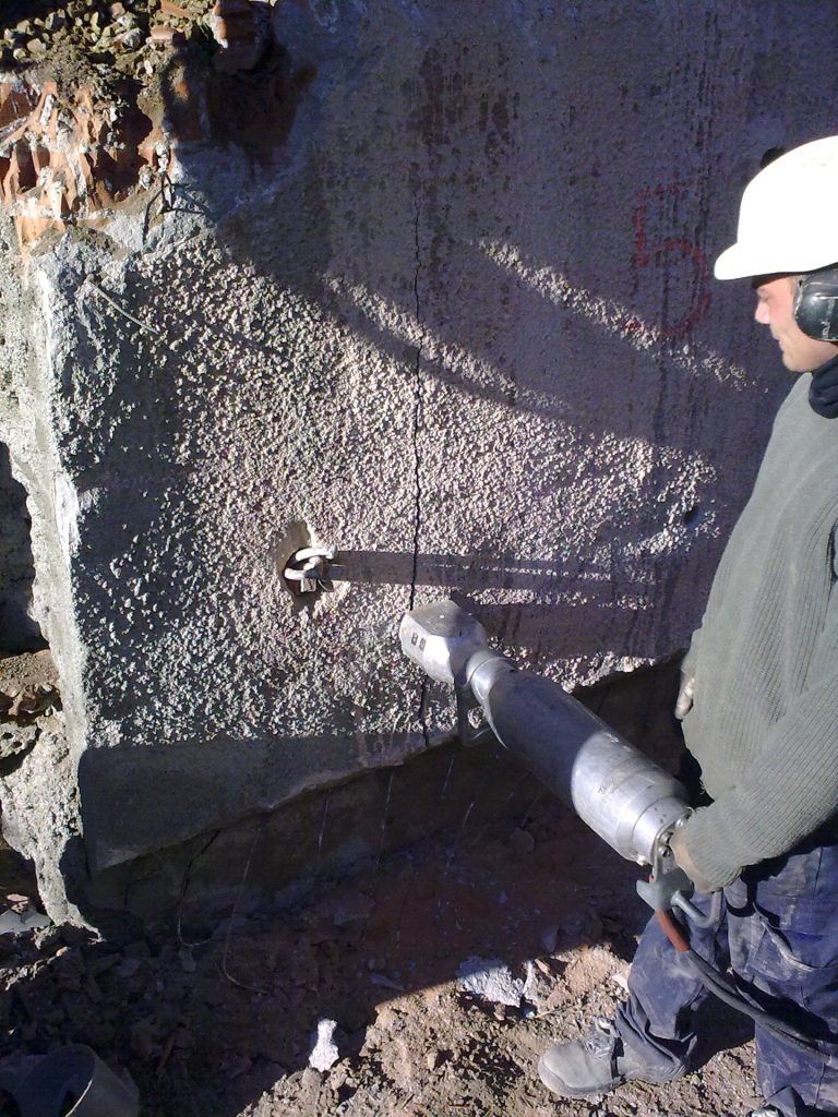 09112009330